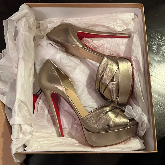 Christian Louboutin Shoes - Christian Louboutin Volpi 150 Nappa silk 37